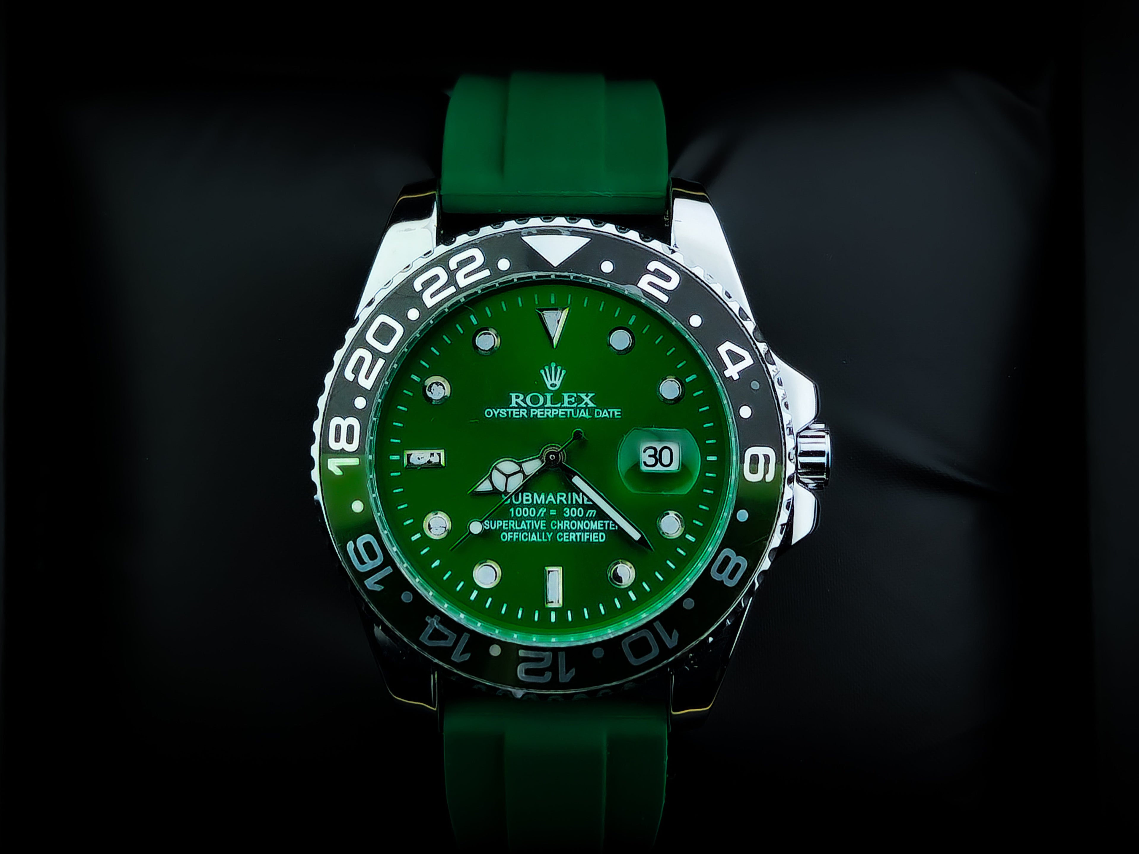 𝐙𝐚𝐲𝐫𝐨𝐧 𝐄𝐦𝐞𝐫𝐚𝐥𝐝 𝐃𝐢𝐯𝐞