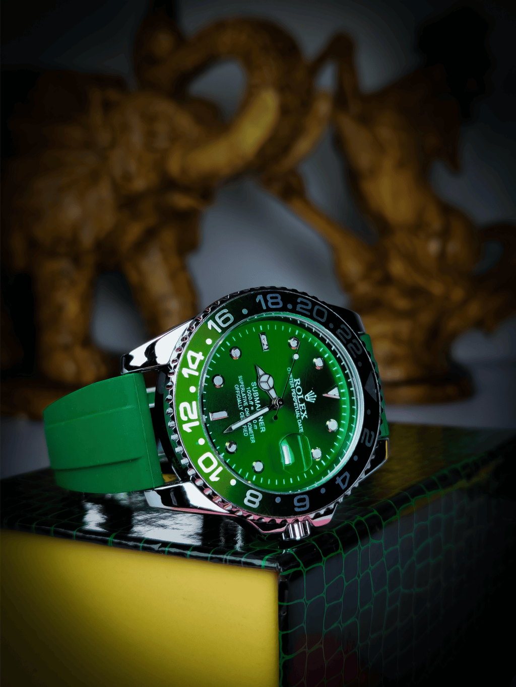 𝐙𝐚𝐲𝐫𝐨𝐧 𝐄𝐦𝐞𝐫𝐚𝐥𝐝 𝐃𝐢𝐯𝐞