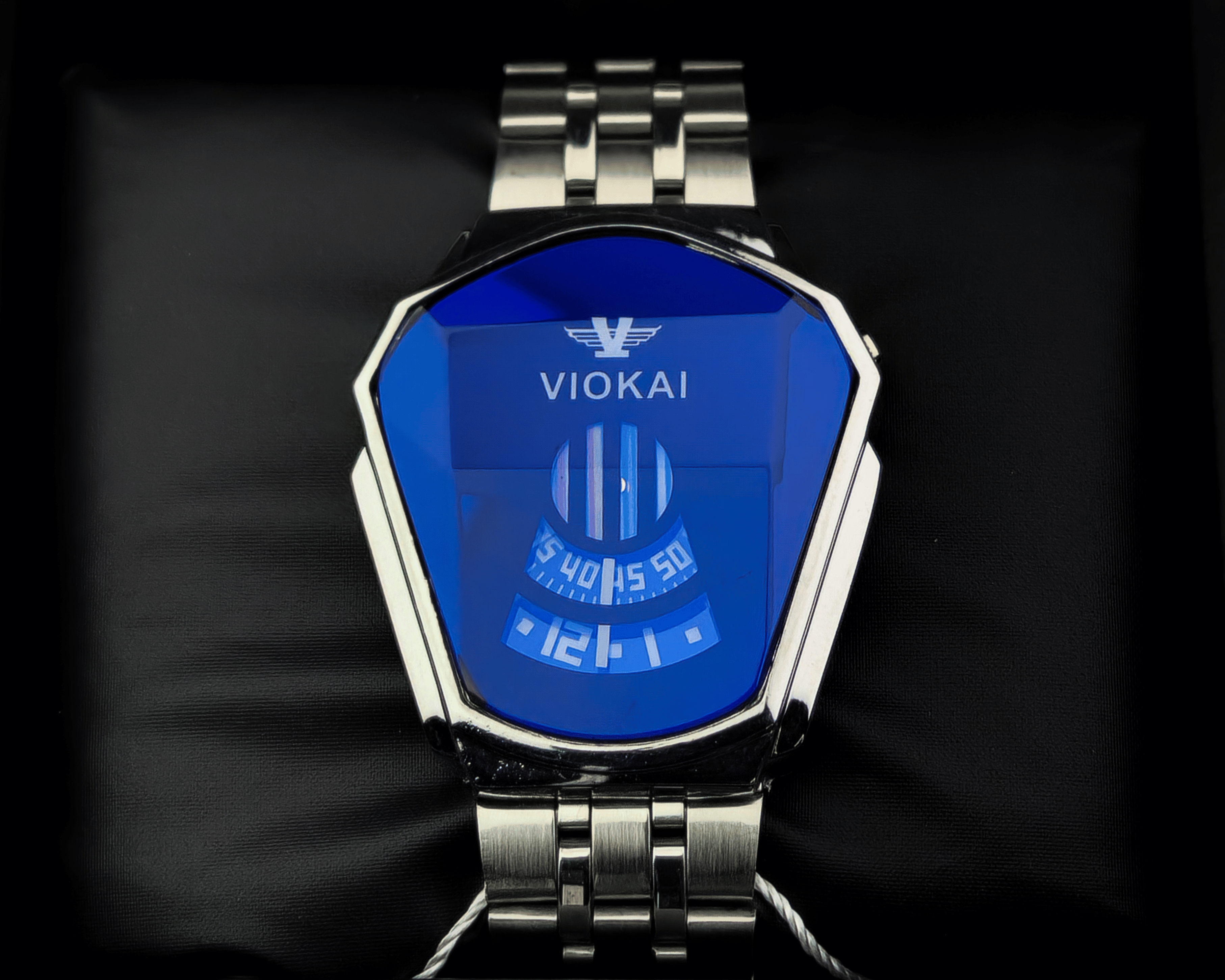 𝐙𝐀𝐘𝐑𝐎𝐍 𝐀𝐳𝐮𝐫𝐞𝐂𝐫𝐨𝐰𝐧